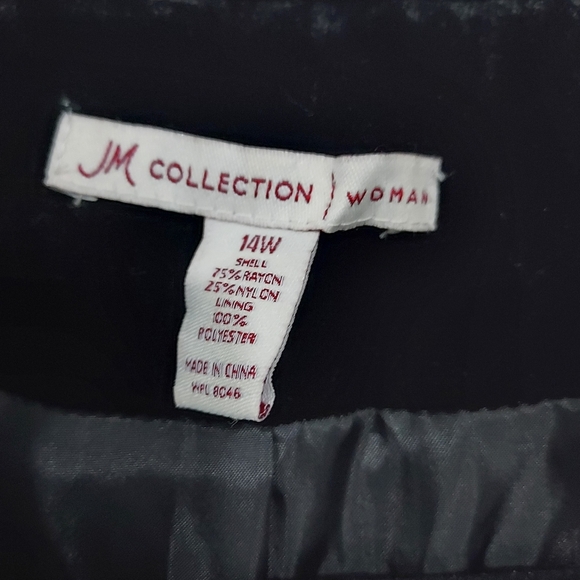 JM Collection Black Velvet 3 Button Front Long Sleeve Blazer in Size 14W - Picture 2 of 13